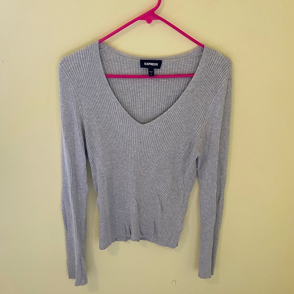 Express Women's Light Gray Ribbed Long Sleeve Top